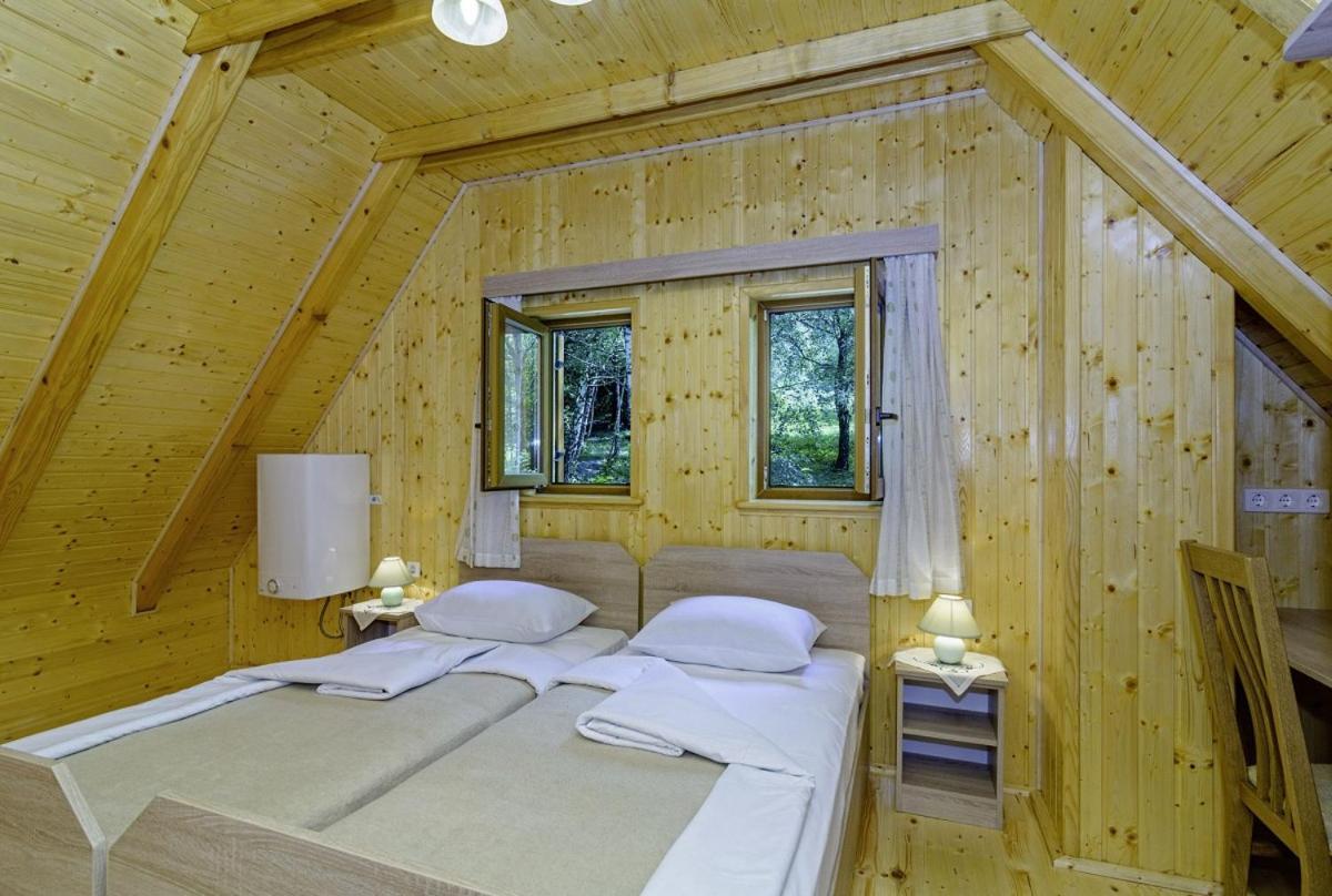 Chalets Bogo & Neno Ledenice Eksteriør billede